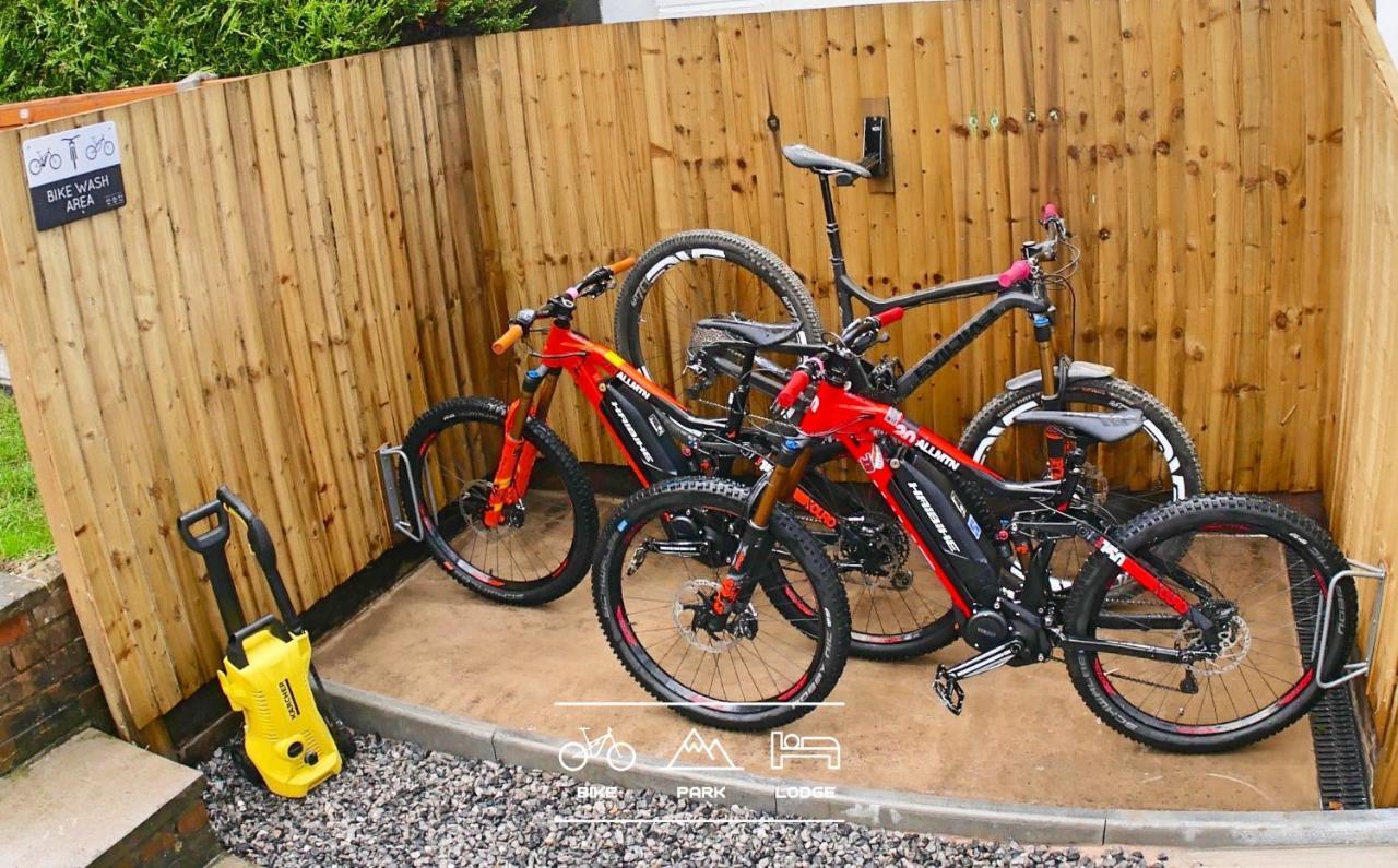 Bike Park Lodge Merthyr Tydfil Dış mekan fotoğraf